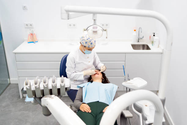 Best Tooth Extraction  in Dawson, GA